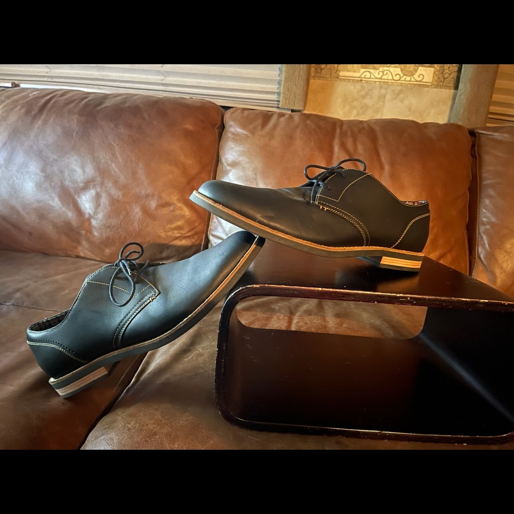 Penguin black oxfords. Leather.  New! Size 13.